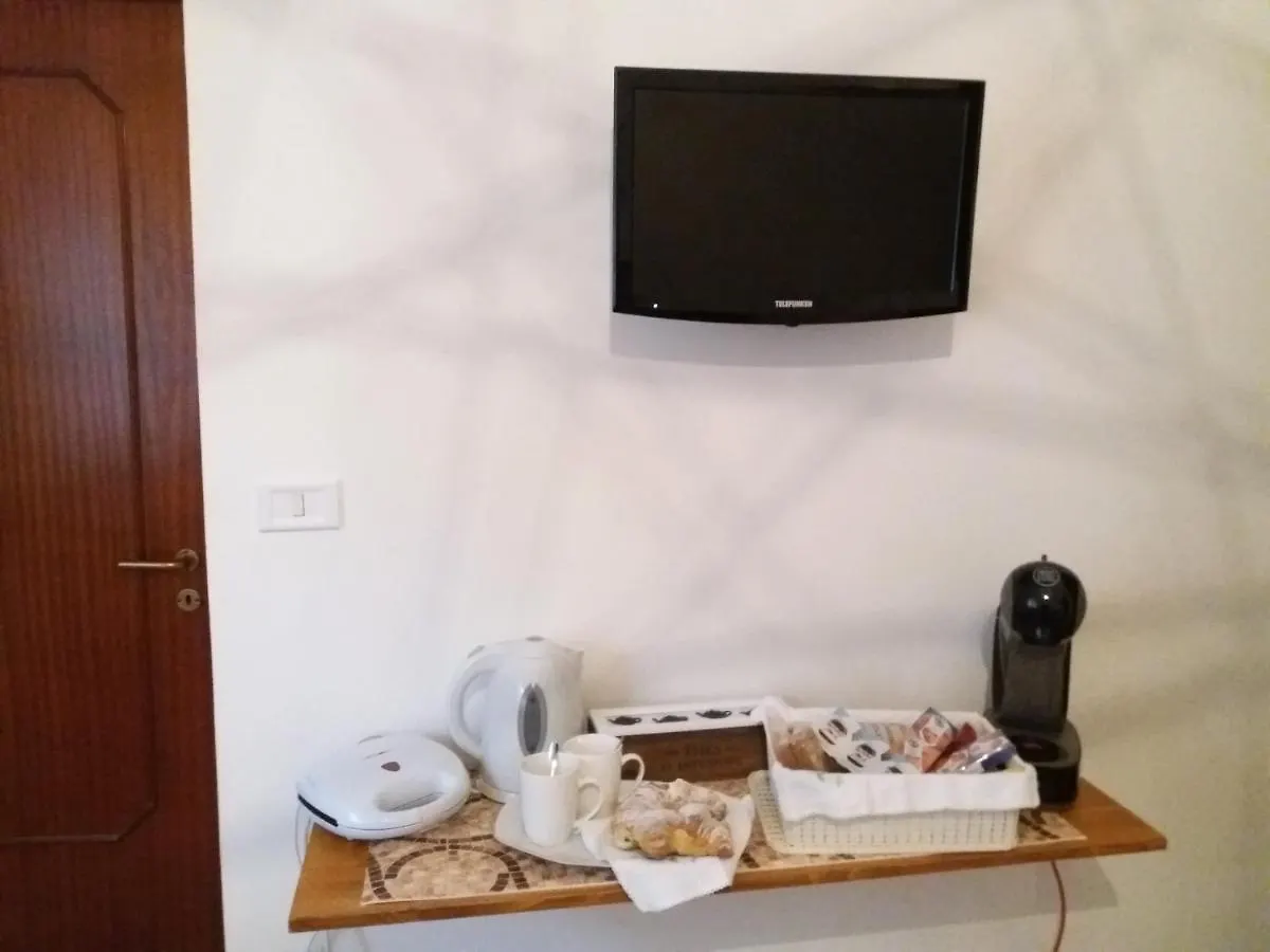 ***  Bed & Breakfast Acquaviva Di Vullo Vincenzo Acquaviva Platani Italy