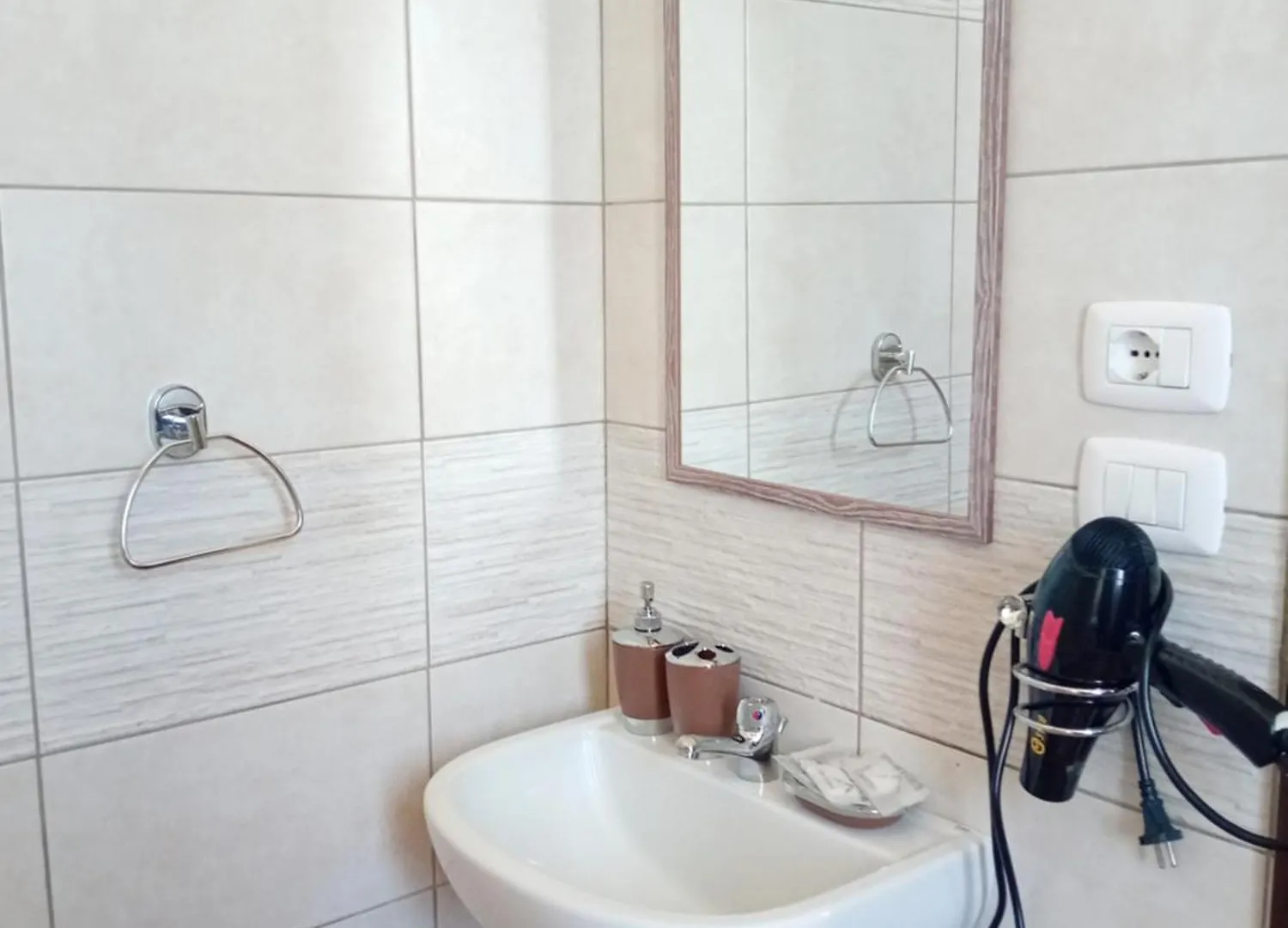 Bed & Breakfast Acquaviva Di Vullo Vincenzo Acquaviva Platani 3*,
